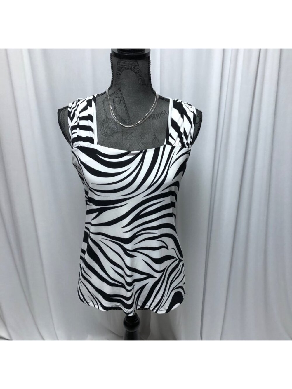 Monroe and Main Top Womens Size Small Black White Zebra Print Sleeveless Office